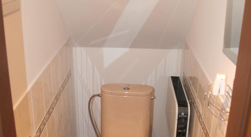 Apartment Pribram Bilik gambar